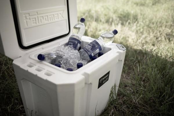 Petromax Cool Box 25 Litre alpine white Petromax Cool Box 25 Litre alpine white